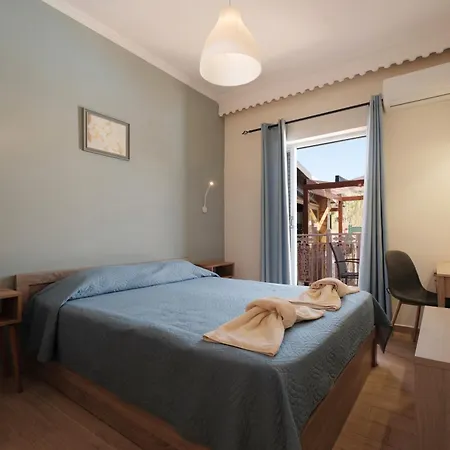 Rainbow Apartment *