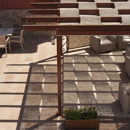 Rainbow Διαμέρισμα Αρίλλας